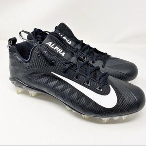 NWOT Nike Aloha Menace Low Cleats